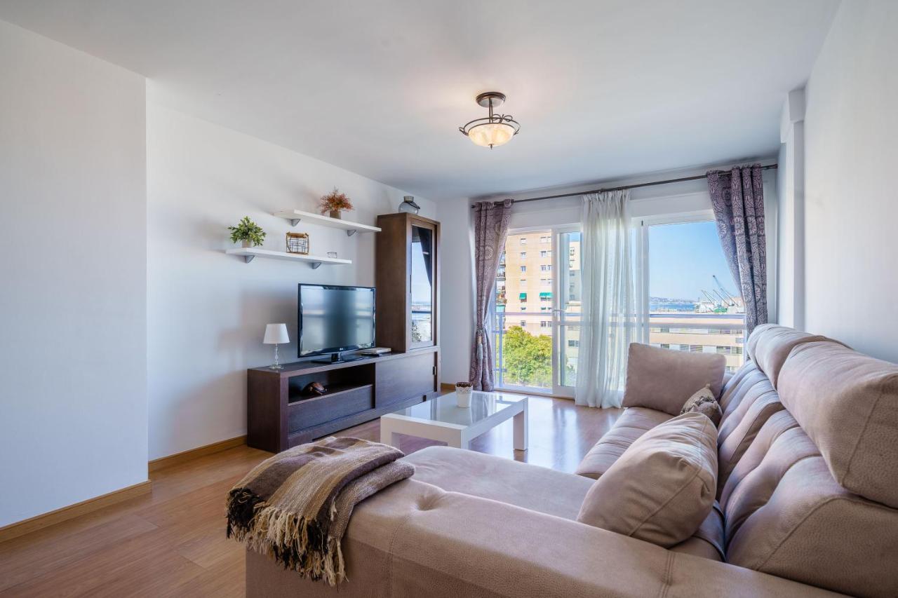 Soho & Sea Views -Parking Apartment Малага Екстериор снимка