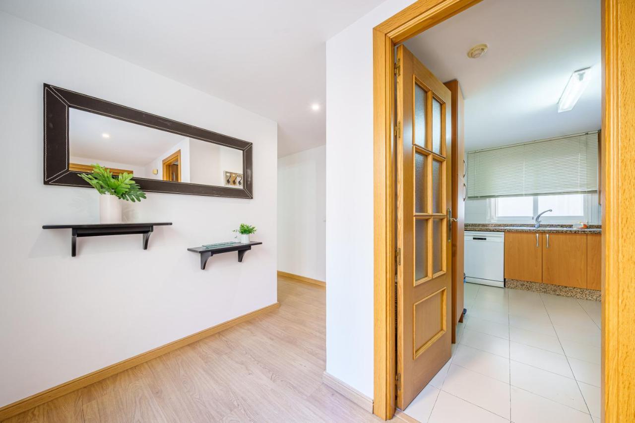Soho & Sea Views -Parking Apartment Малага Екстериор снимка